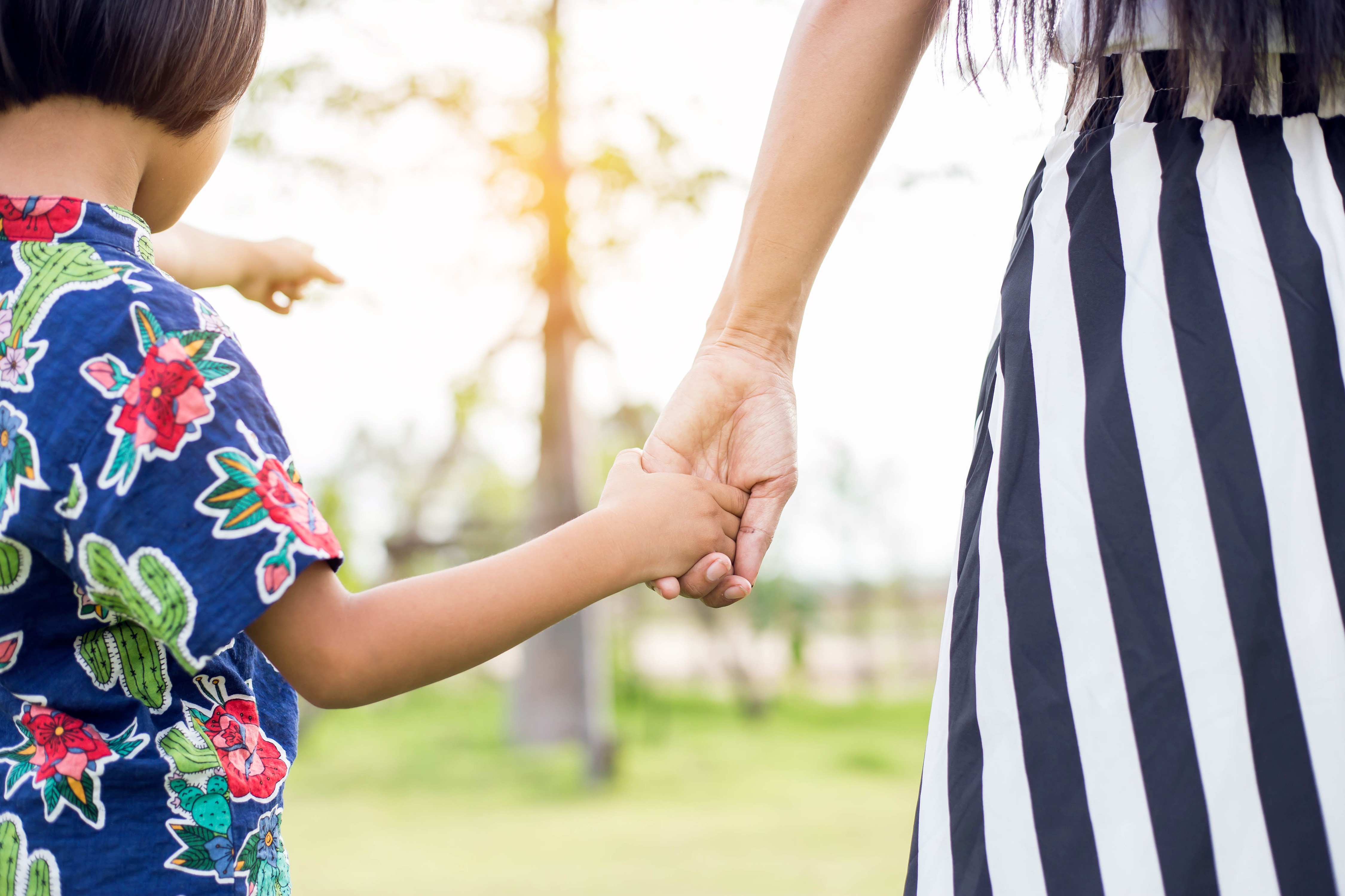 momen buat anak aman, cara bikin anak nyaman, bonding orang tua dan anak, Bunda, si Kecil